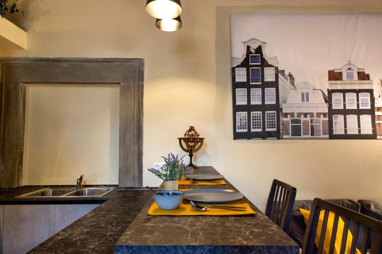 L'Antica Dimora Di Bill Apartment ลุคคา ภายนอก รูปภาพ