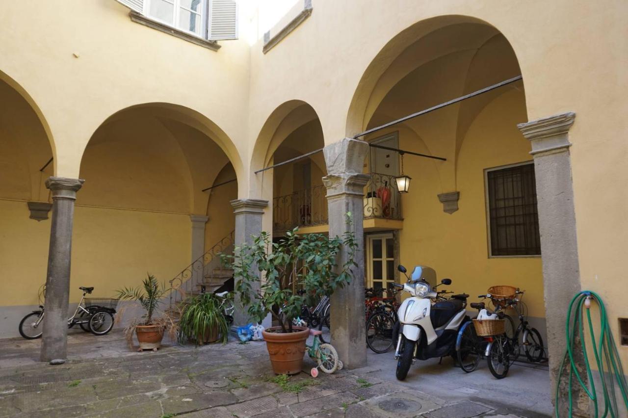 L'Antica Dimora Di Bill Apartment ลุคคา ภายนอก รูปภาพ