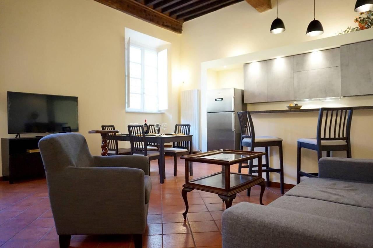 L'Antica Dimora Di Bill Apartment ลุคคา ภายนอก รูปภาพ