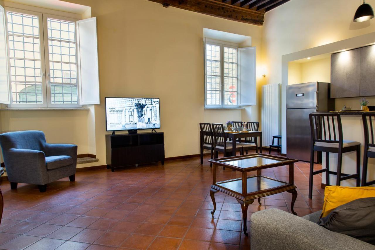 L'Antica Dimora Di Bill Apartment ลุคคา ภายนอก รูปภาพ