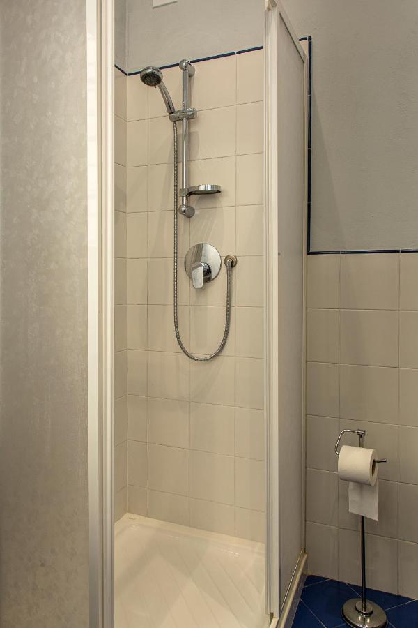 L'Antica Dimora Di Bill Apartment ลุคคา ภายนอก รูปภาพ